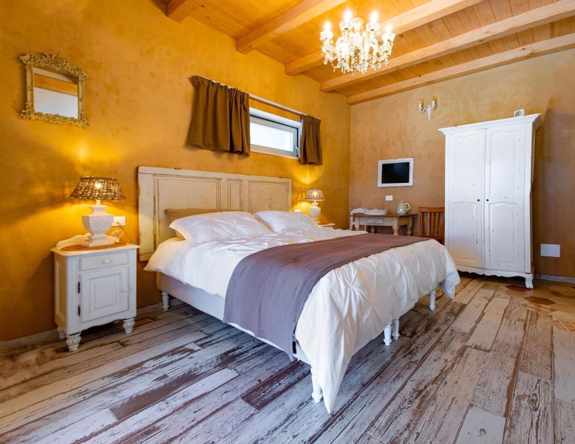 Aria Di Bosco Bed & Breakfast L'Aquila Exterior photo